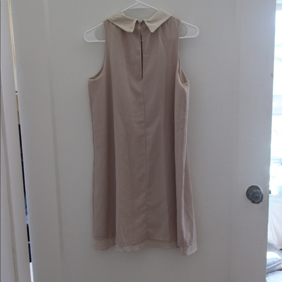 Short Sleeve Turtleneck Beige Dress - Picture 4 of 5